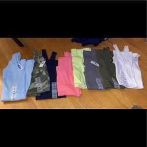 NWT Old navy women’s tanks sz xs
